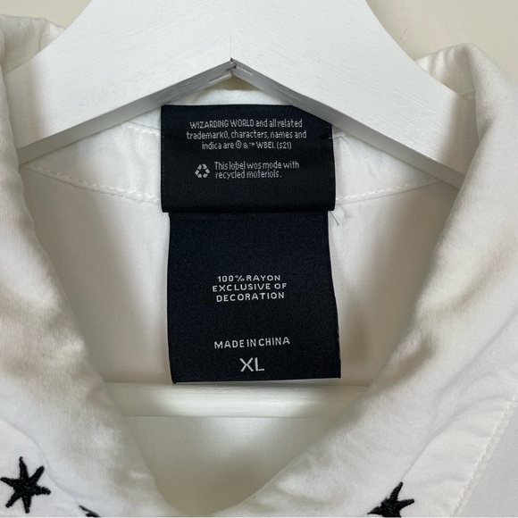 Wizarding World Harry Potter Button Up Short Sleeve Blouse Size X-Large - Picture 4 of 5